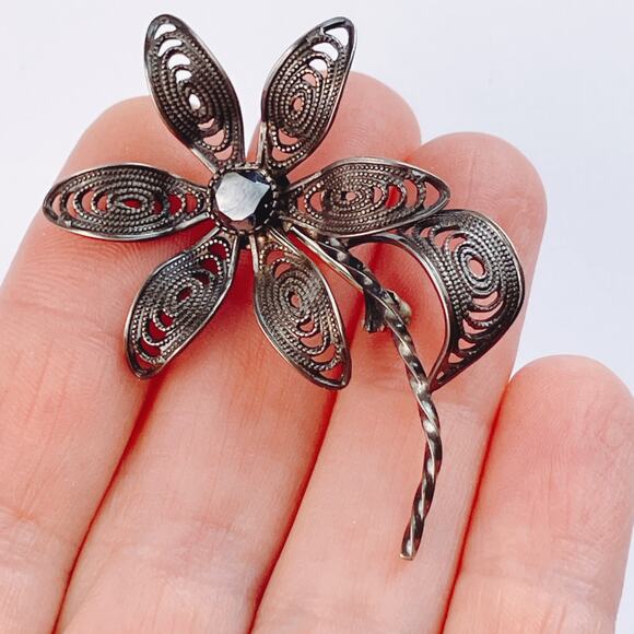 VTG Sterling Silver 925 Gemstone Brooch Mid Century Filigree Flower Black Spinel - Picture 2 of 10